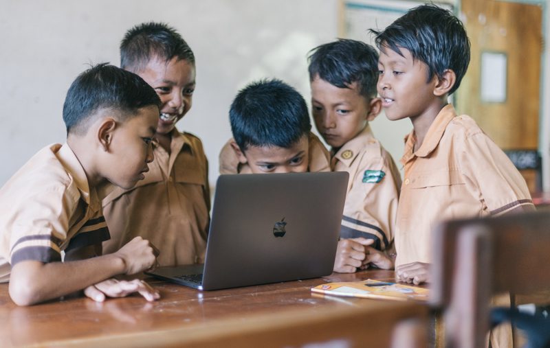 How to Play SS4Kids with a Group of Clients or Students